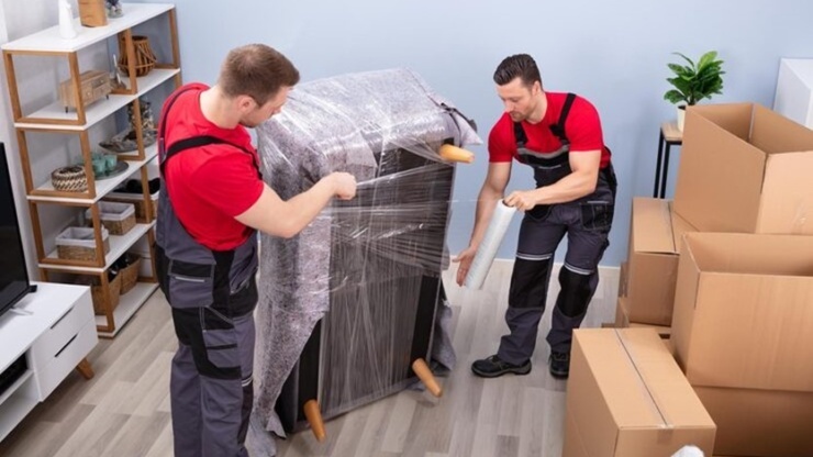 Furniture Removals in Sydney: Professional vs. DIY&nbsp;